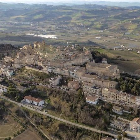 B&B Dimora Damiani Montefiore dell'Aso Luaran gambar