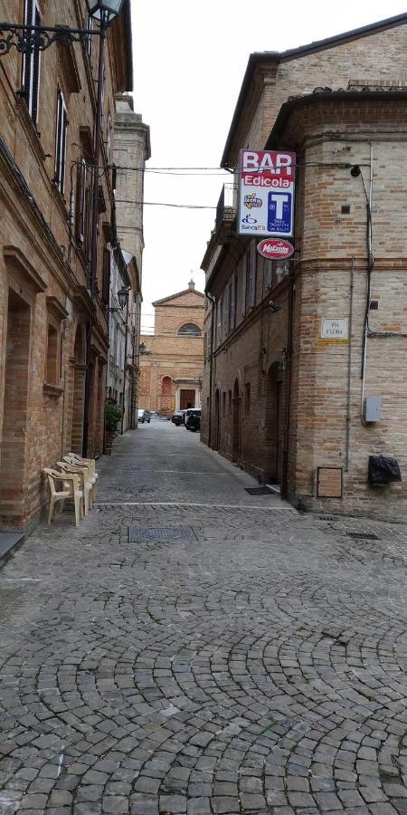B&B Dimora Damiani Montefiore dell'Aso Luaran gambar