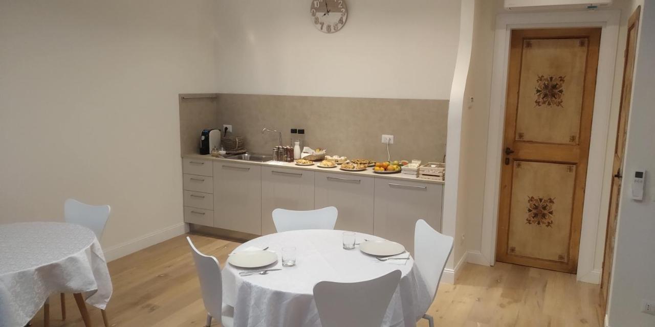 B&B Dimora Damiani Montefiore dell'Aso Luaran gambar